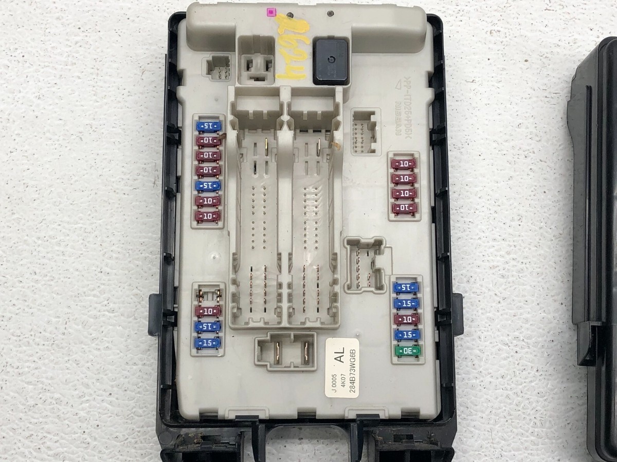 Sold 2017 Infiniti Q50 Ipdm Engine Room Fuse Box Unit 284B7-3JV0D Sold 2017 Infiniti Q50 Ipdm Engine Room Fuse Box Unit 284B7-3JV0D