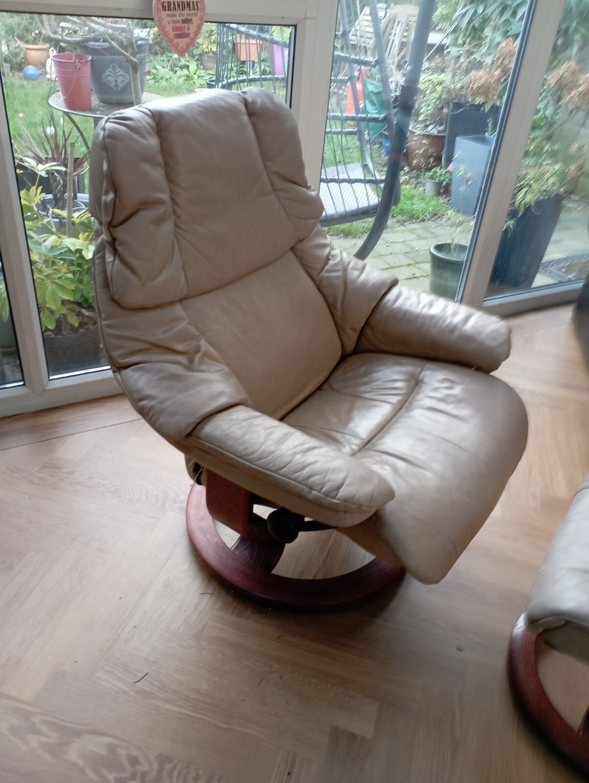 Ekornes Stressless RecliningChair & Foot Stool eBay