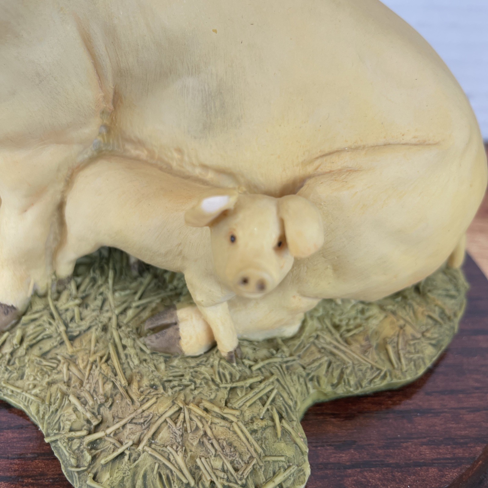 Aynsley MasterCraft Hand Painted Pig and Piglets Ornament Piglets Figurine 5"