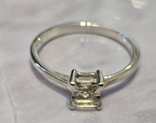 Silver Sunstone Solitaire Ring 925 Sterling Set UK Size R Certified