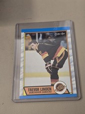 1989-90 TREVOR LINDEN O-PEE-CHEE ROOKIE CARD. VANCOUVER CANUCKS.. rookie card picture