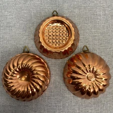 LOT of 3 Copper Tone Cake Pan Jello-O Mold Wall Hangings Vintage Baking Rustic