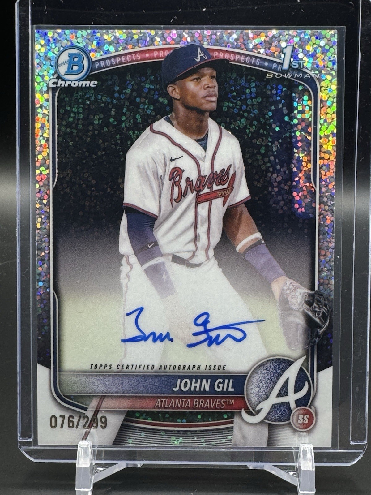 JOHN GIL 2025 Bowman Chrome #CPA-JG Braves 1st Speckle Refractor Auto /299 RC