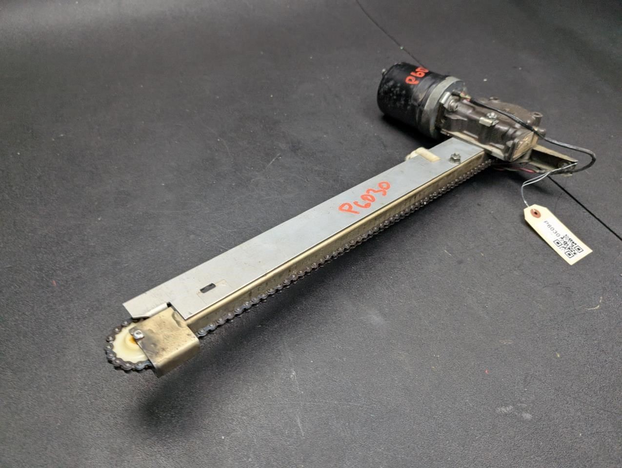 Rear Left Door Window Regulator w/ Motor 1984 Rolls-Royce Silver Spirit 81 - 88