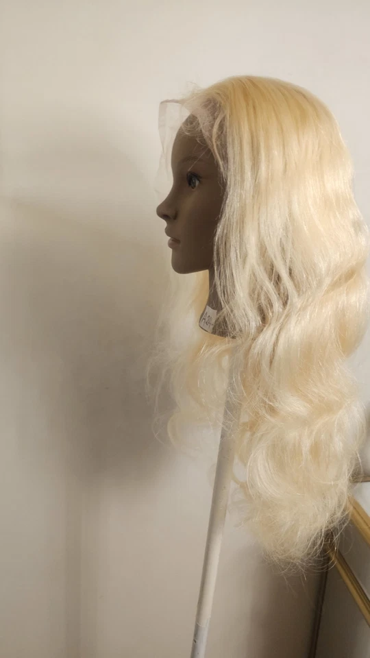 Peluca de encaje de cabello humano 100 % virgen recta rubia Top 28" regular de alta calidad  Foto 4 de 4