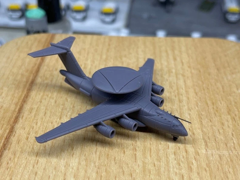 3D gedrucktes 1/350/400/700 chinesisches KJ3000 Frühwarnflugzeug unbemalt
