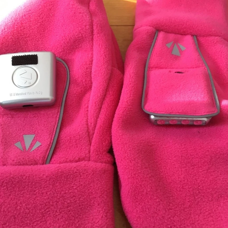 runLites Mittens Hot Pink Running Fleece Gloves size Large with battery - Image 2 of 4