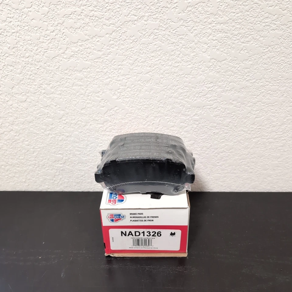 Juego de pastillas de freno Dodge/Ram/Chrysler/VW - pastillas traseras orgánicas estándar CARQUEST NAD1326 Foto 3 de 3