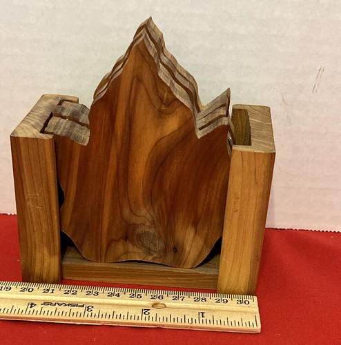 Maple Leaf Solid Wood Coaster Set 4 Handcrafted Leafs With Holder - Picture 7 of 7
