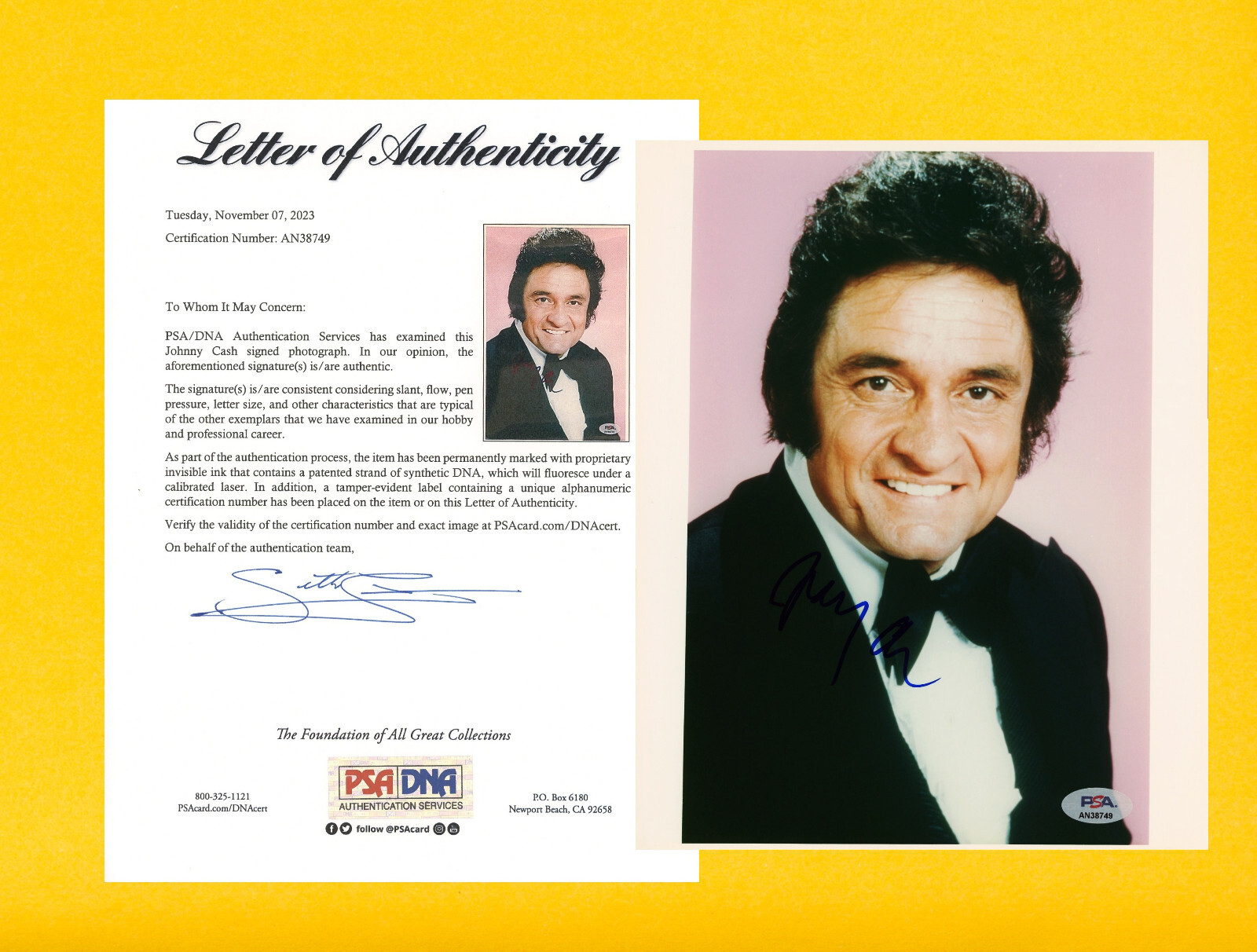 Johnny Cash Signed PSA/DNA LOA Autographed 8X10 Photo Autograph Auto PSA COA