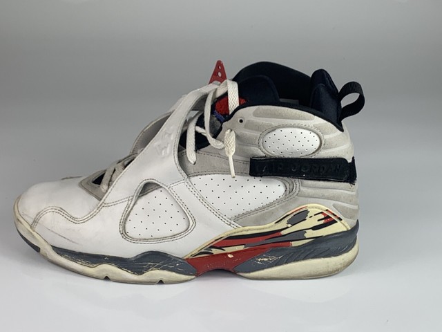 bugs bunny air jordan 8