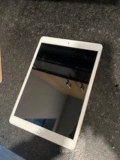 Apple iPad 7th Gen. 32GB, Wi-Fi, 10.2 in - Rose Gold