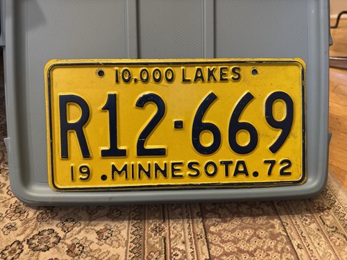 1972 Minnesota License Plate R12-669