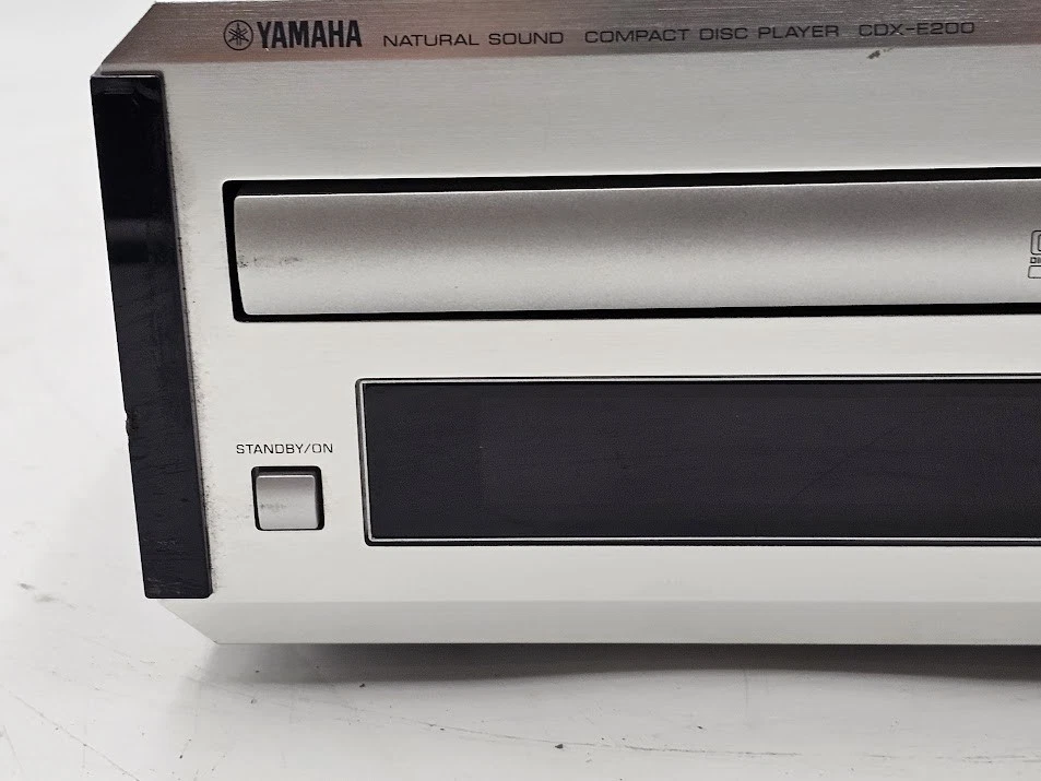 Yamaha CDX-E200 CD Player - Not Working, Cosmetic Wear - Image 4 of 4