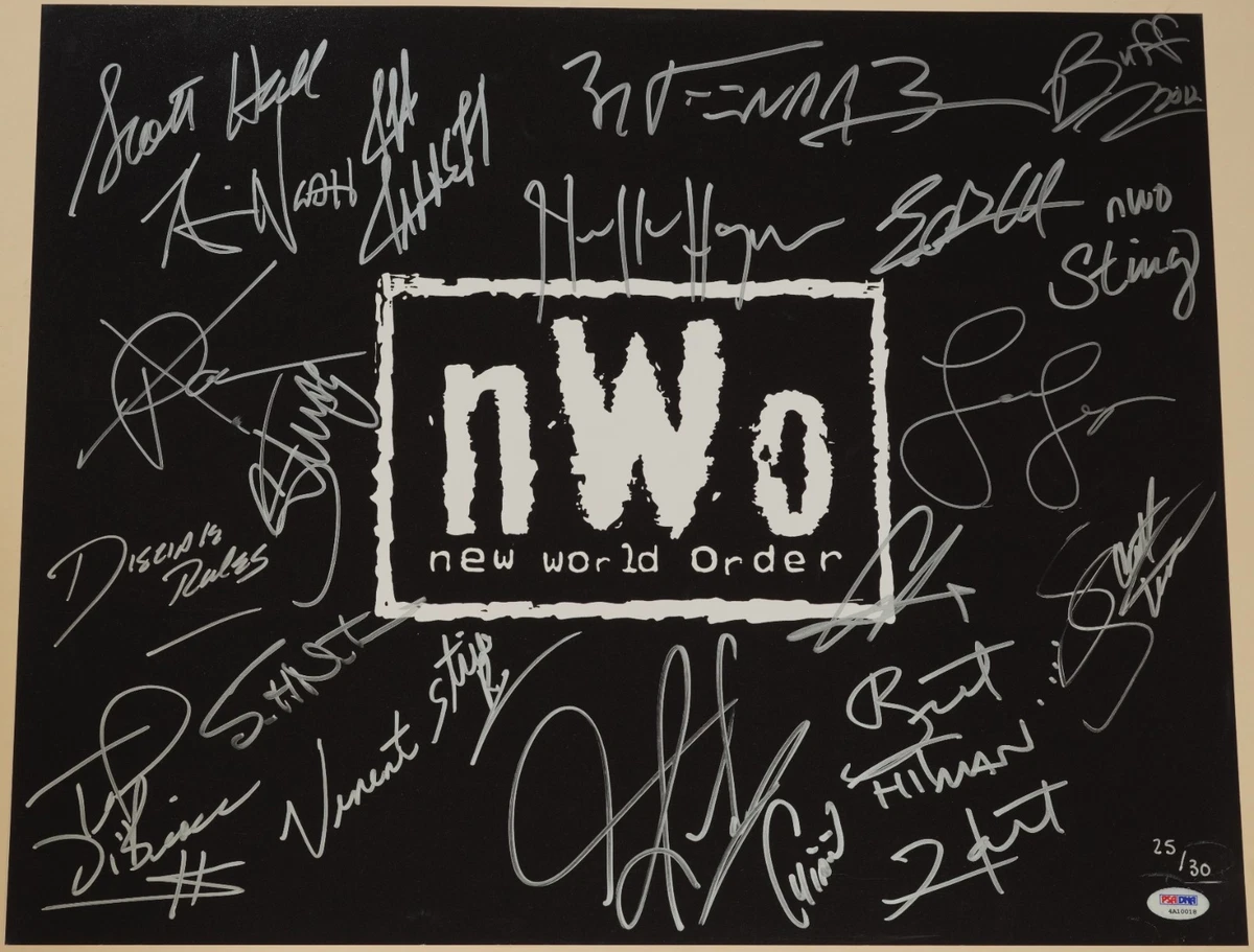 Professional Sports Authenticator (PSA) WCW Wrestling Original