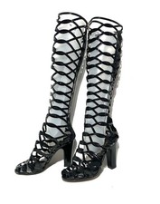 Chanel Negro Charol Entrelazado Logo CC Gladiador Sandalia Botas Talla 6.5