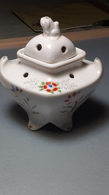 Japanese Pedestal Floral Incense Burner Pot and Stick Foo Dog Finial 4 
