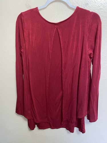 Soft Surroundings Top Perfect Layers Tiered Long Sleeve Split Back Red Small - Picture 5 of 6