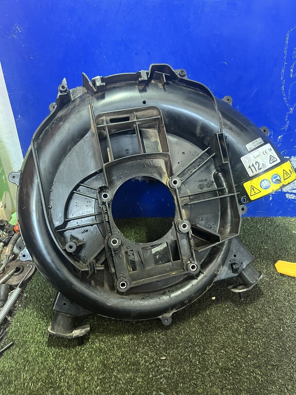 Picture 1 of 3
