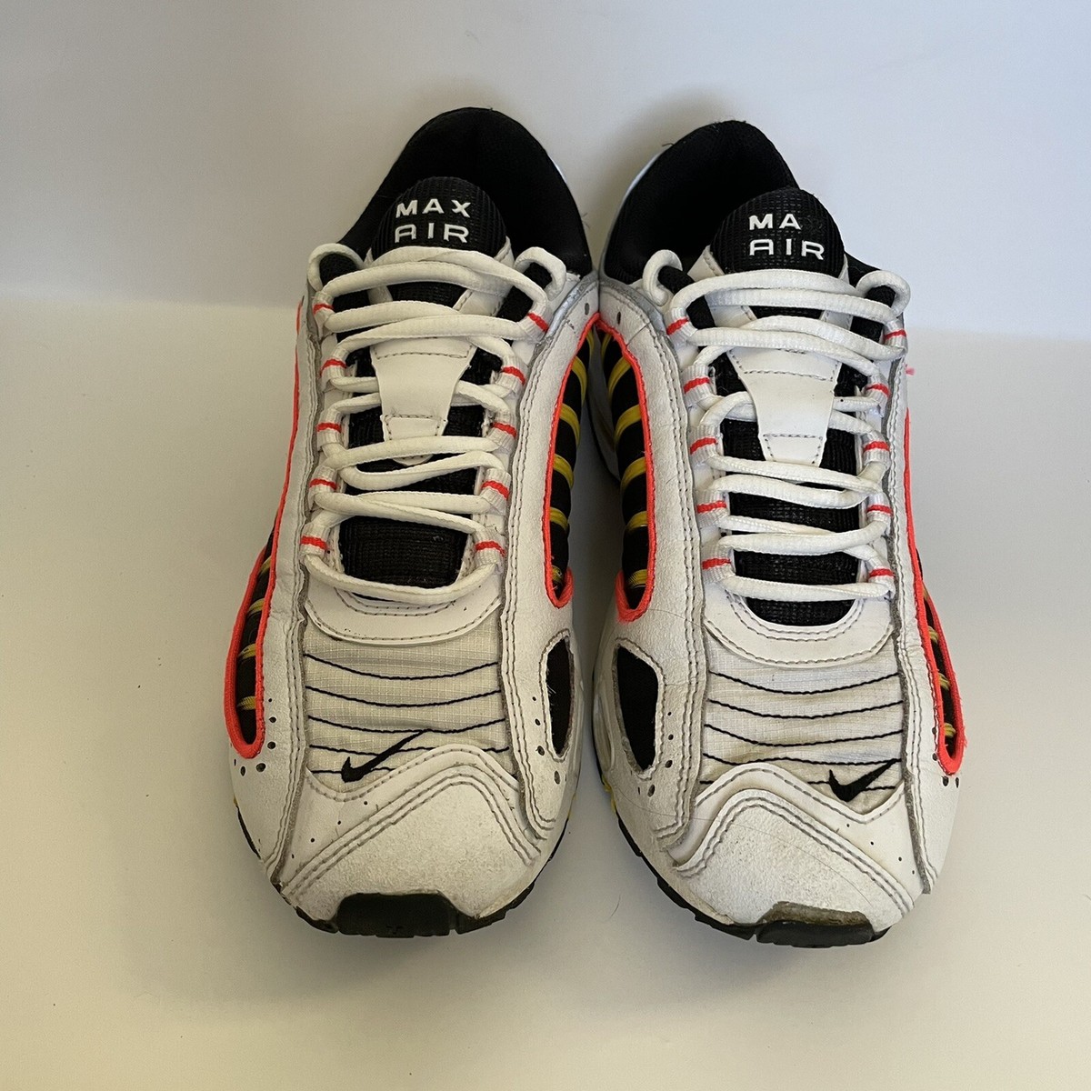 nike air max tailwind crimson