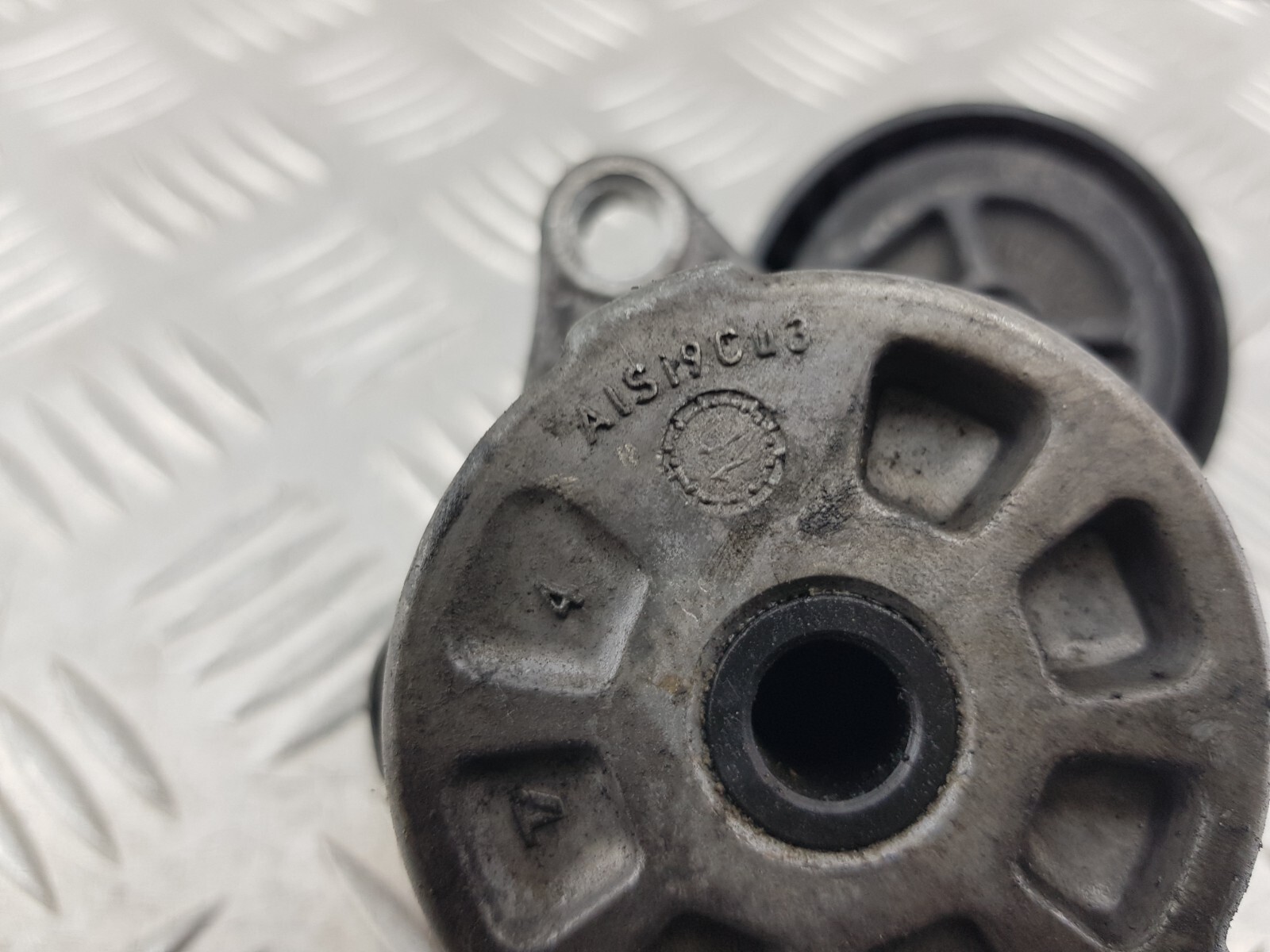 MERCEDES E CLASS TENSIONER PULLEY  2011  W212 E200 2.1 DIESEL thumbnail 10