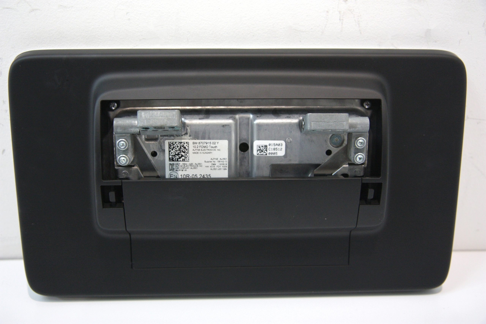 BMW OEM Rear compartment monitor 10,2 