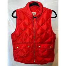 Woolrich Women  s Quilted Puffer Filled Duck Down Feathers Poppy Red Vest Zip M
