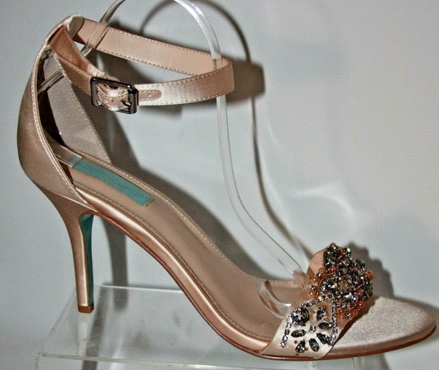 betsey johnson champagne heels