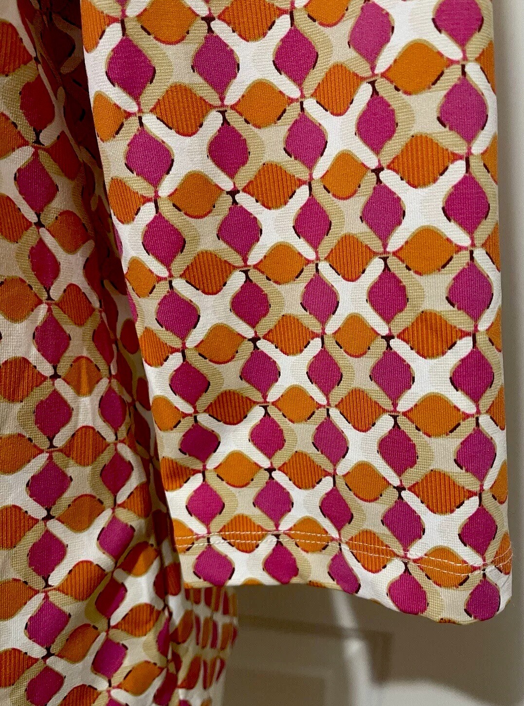 J McLaughlin Multi Color Printed  3/4 Sleeves Top… - image 5