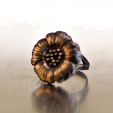 Vintage Sterling Silver flower ring  SIZE 6.5 