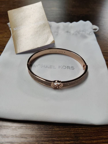 Bracciale Michael Kors tono oro rosa da donna; bracciali; gioielli da donna ��