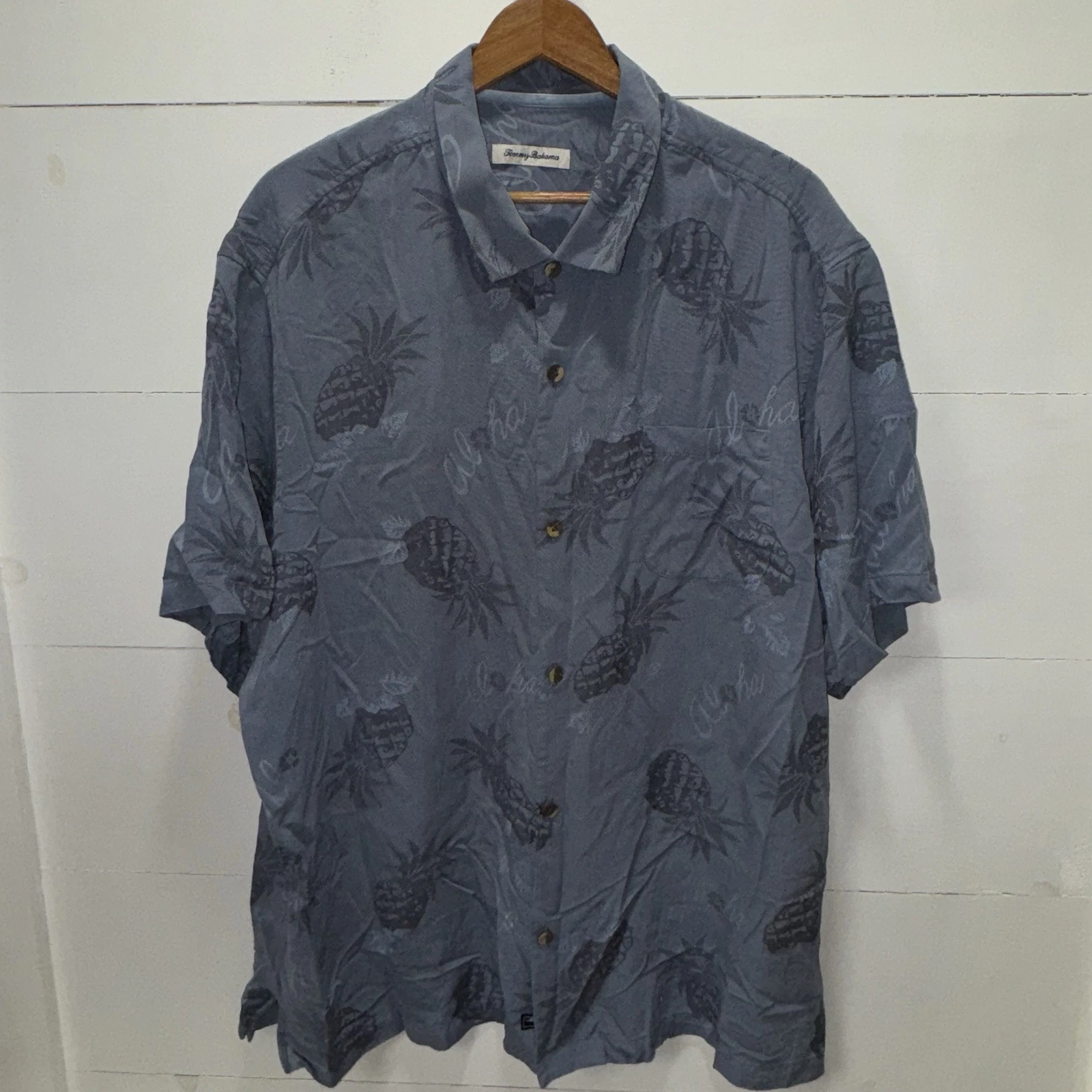 Tommy Bahama Hawaiian Camp Shirt Pineapple Aloha Print Grayish Blue Men's 3XL