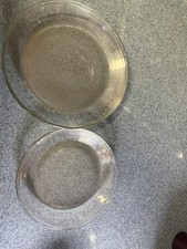 Lot of 5 Clear Glass Plates 3ea 10   2ea 8  