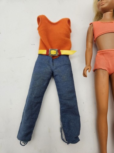 Muñeca Patrón Vintage Con Ropa Barbie Mattel - Imagen 2 de 5