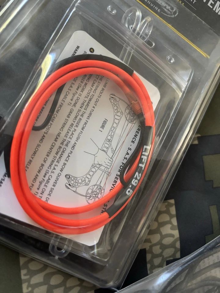 Mathews Lift & Lift X 29.5 Factory Bow String Cable Set Black Stay Afield System - Image 2 of 4