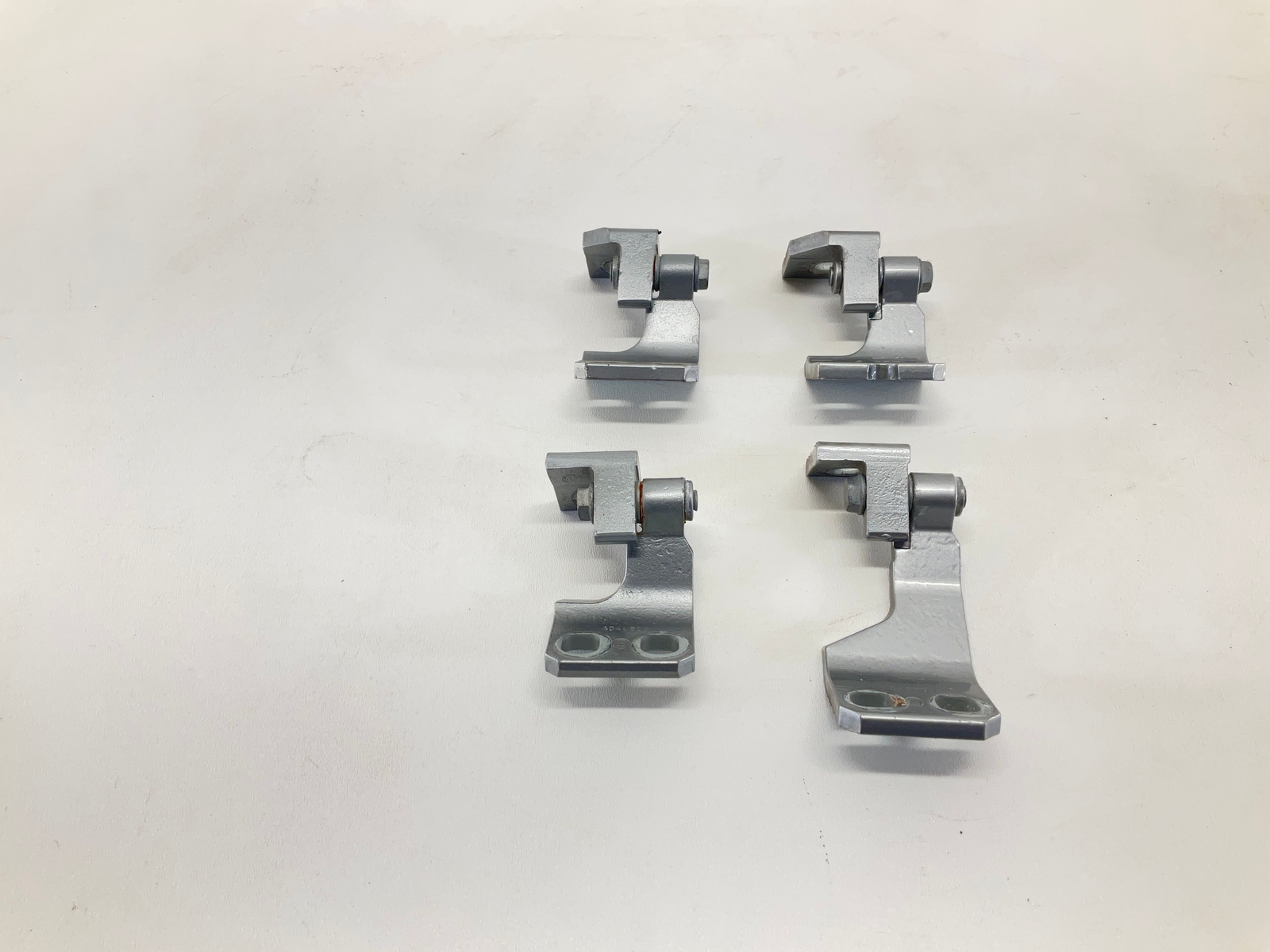 17-20 MASERATI Levante Rear Left Driver & Right Passenger Door Hinge 4 OEM CM