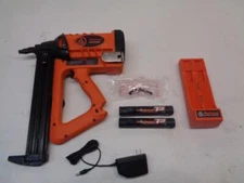 NEW RAMSET 6.0V STRIP LOAD CORDLESS NAILER KIT TF1200 SR