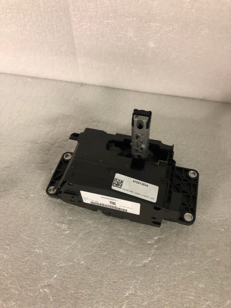 2014-2018 Maserati Ghibli Auto Transmission Floor Shifter 670013534 OE