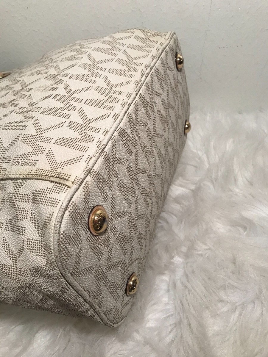 Michael Kors Large Vanilla Signature Tote Shoulder Bag with 3  