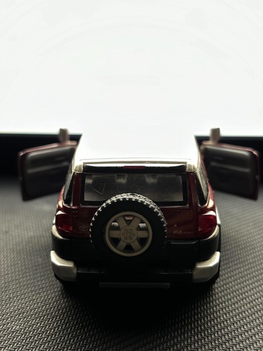 Fj Cruiser diecast cars 1:34 - Picture 4 of 8