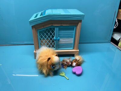 Little Live Pets Mama Surprise Mama Guinea Pig w Hutch Babies