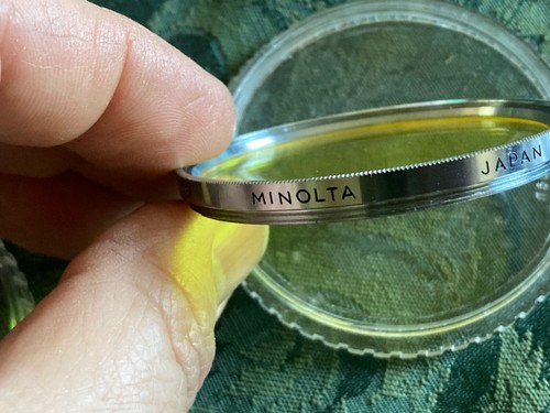 GENUINE Minolta 55mm CHROME RIM Yellow Wratten #8, Beautiful. VINTAGE!! - Picture 2 of 3