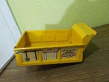 vintage ertl international dumper truck bed and tailgate for parts