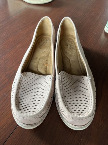 Natural Soul Pink Driving Moccasin Size 9 Women’s Fantastic Comfortable Foot bed