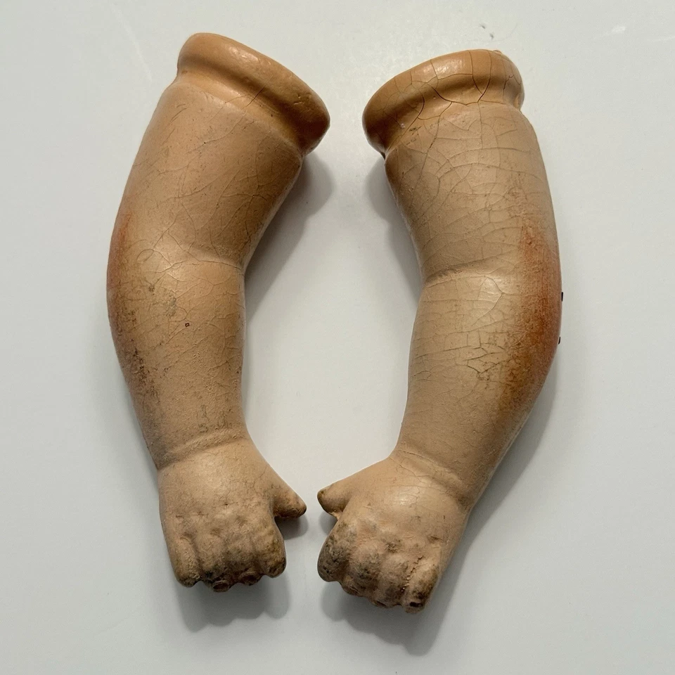 "Brazos de muñeca de composición de colección para muñecas de 15"" manualidades de repuesto restaurar antiguos" Foto 2 de 4