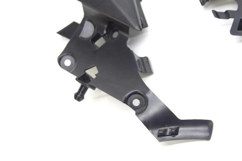 TRIUMPH STREET TRIPLE RS 765 2017 19 FRONT FRAME PLASTIC COVERS T23097 Foto 4 de 4