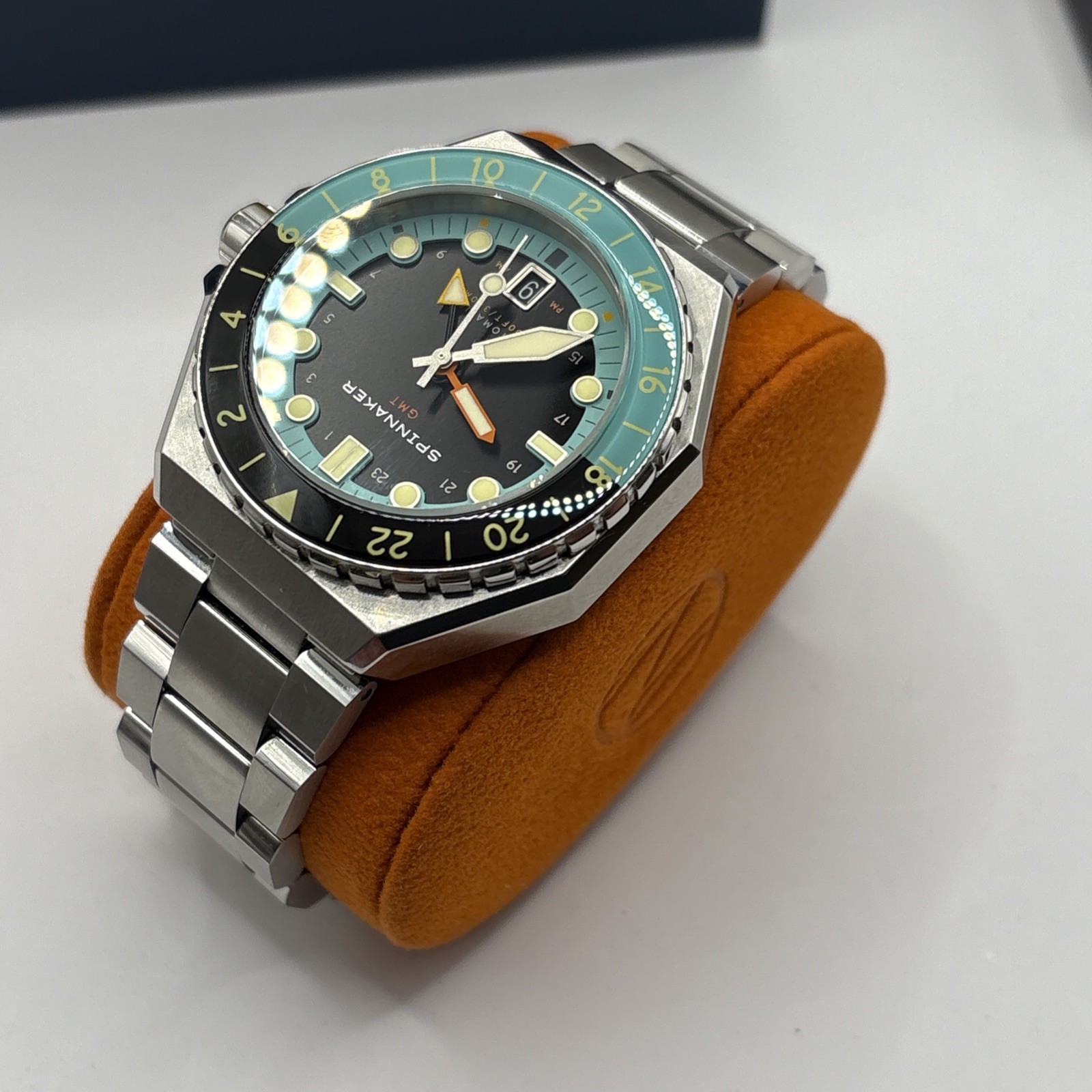 Spinnaker Dumas GMT Automatic Dark Turquoise Black Dial Watch SP-5119-33