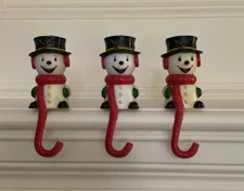 Christmas Snowman Stocking Hangers Hard Plastic Set Of 3  1982