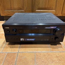 Yamaha RX-V2500 Ricevitore stereo AV suono naturale. Senza telecomando