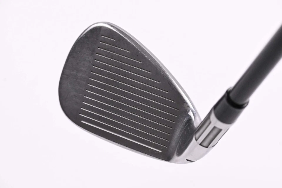 Taylormade M6 Pitching Wedge / 43.5 Degree / Regular Flex Atmos Orange 6 Shaft - Image 2 of 4